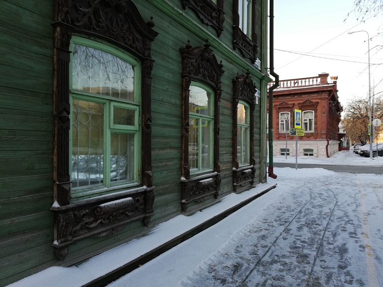 Живые купцы! В реконструкции улицы Дзержинского используют смарт-технологии