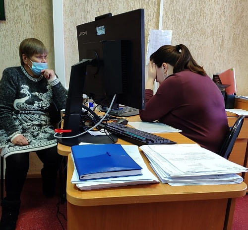 Тюменка из пластиковой хижины попала в больницу