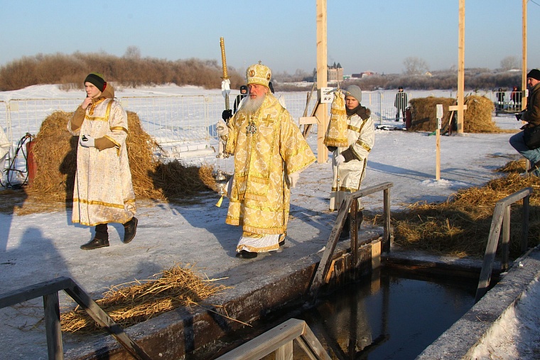Аншлаг на тюменских купелях ждут в полночь