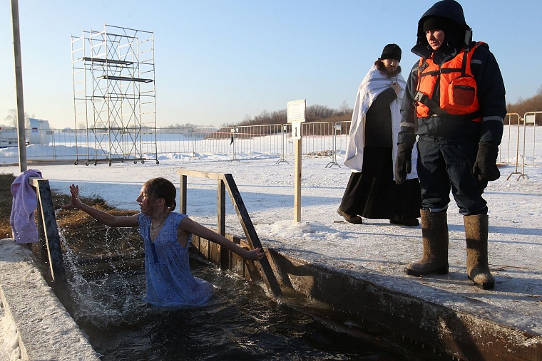 Аншлаг на тюменских купелях ждут в полночь