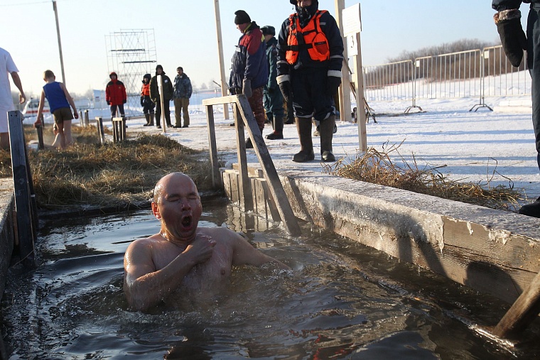 Аншлаг на тюменских купелях ждут в полночь
