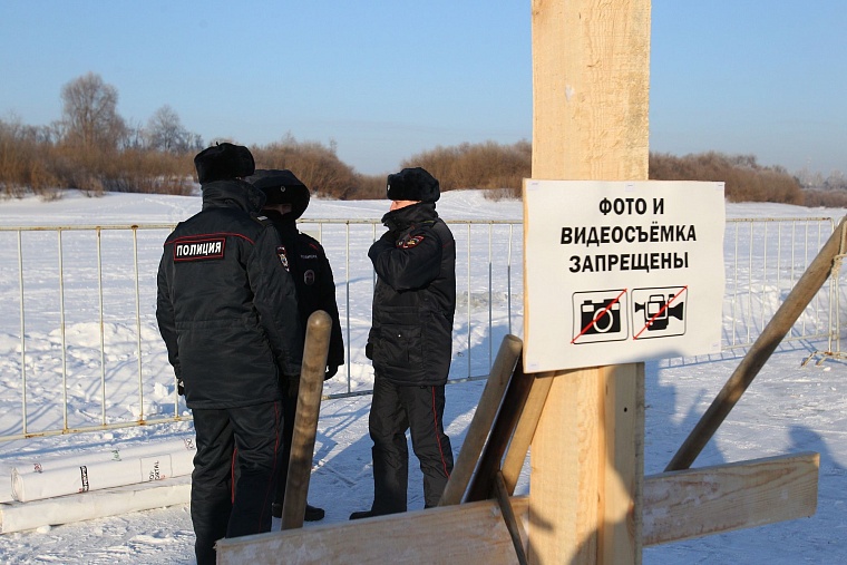 Аншлаг на тюменских купелях ждут в полночь