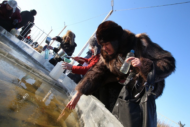 Аншлаг на тюменских купелях ждут в полночь