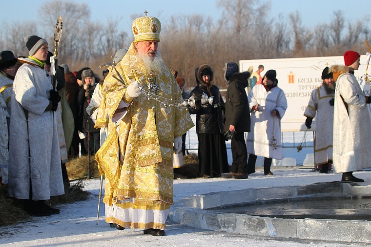 Аншлаг на тюменских купелях ждут в полночь
