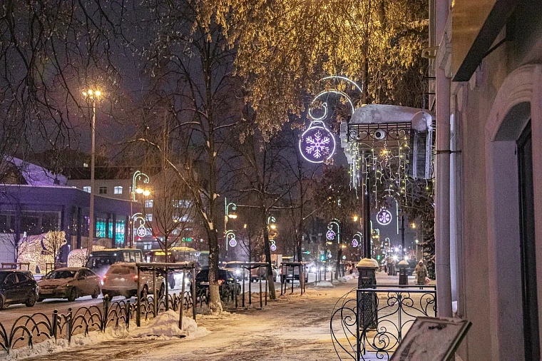 Новогодние каникулы продлятся с 29 декабря по 8 января