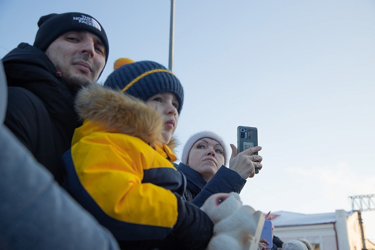 Поезд Деда Мороза сделал остановку в Тюмени