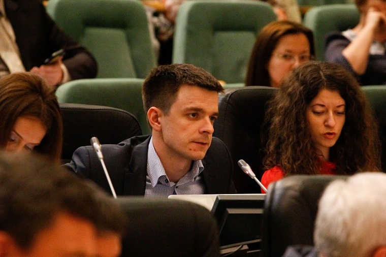 Депутаты проверят информацию о коррупции в городской администрации