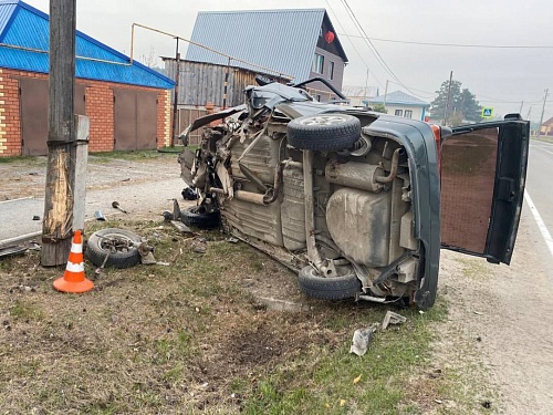 Под Тюменью подросток разбился на отцовском автомобиле