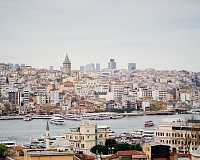 Стамбул лидирует в весенних предпочтениях для российских путешественников - опрос