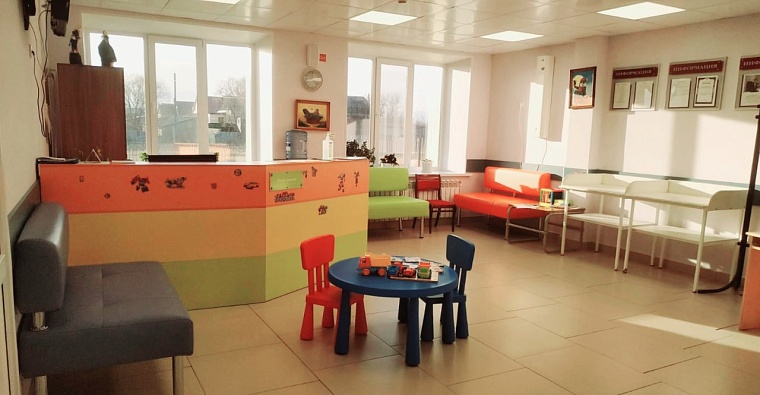 Сельские филиалы ишимской больницы оснастили новой мебелью и медицинским оборудованием