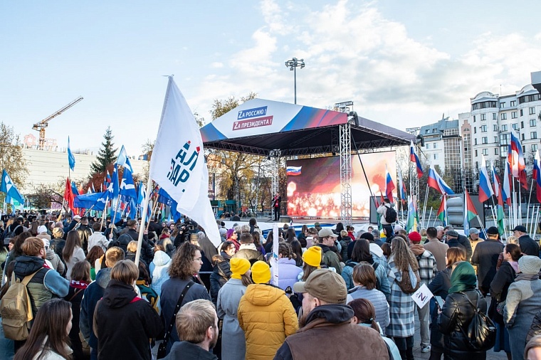 Александр Моор: Правительство делает все необходимое, чтобы поддержать наших парней