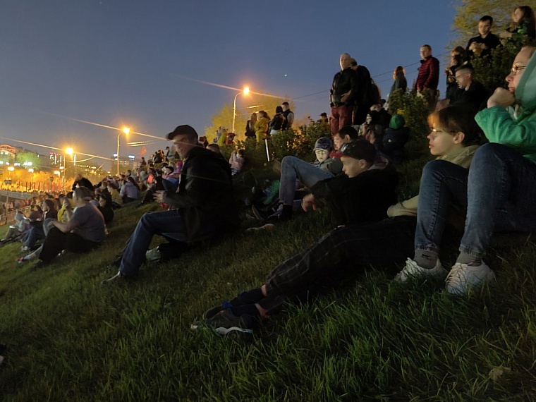 В Тюмени вчера прошло празднование Дня Победы. Как это было — в нашем фотоотчете