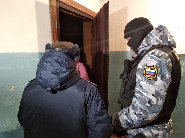 Вопреки решению суда тюменец скрывал четырехлетнюю девочку от матери
