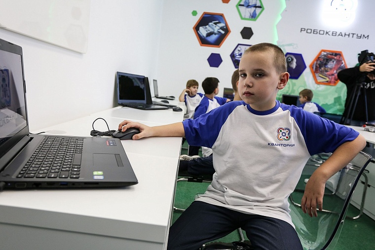 В Тюмени открылся детский технопарк «Кванториум»