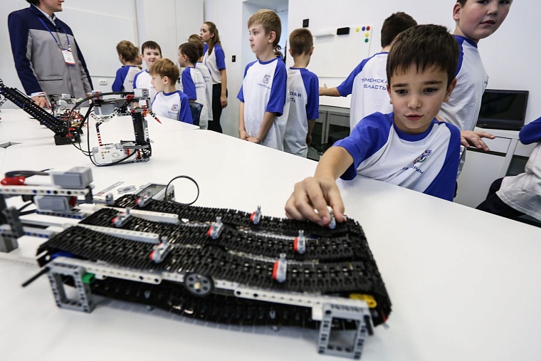 В Тюмени открылся детский технопарк «Кванториум»