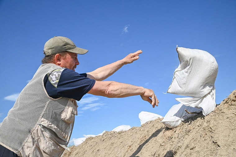 Оперативные данные по паводку: Иртыш в Увате поднялся до 1095 см, Тобол в Коркино пошел на спад