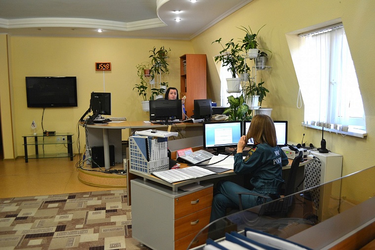 Экстренный вызов: как работает диспетчерский пункт МЧС