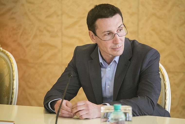 Евгений Гараничев получил «твердый знак» из рук Владимира Якушева