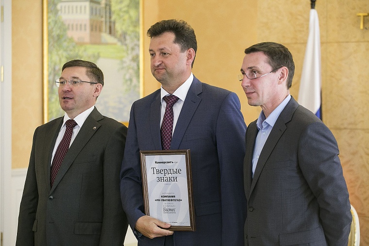 Евгений Гараничев получил «твердый знак» из рук Владимира Якушева