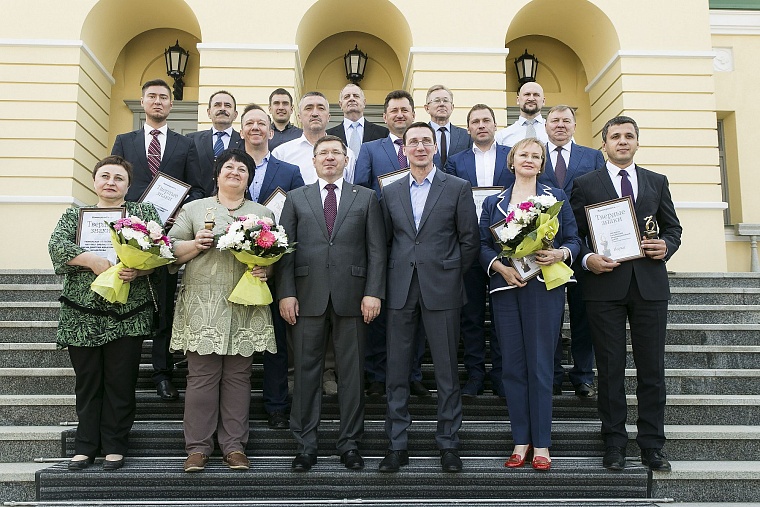 Евгений Гараничев получил «твердый знак» из рук Владимира Якушева