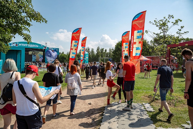 Звезды ТНТ на VK Fest