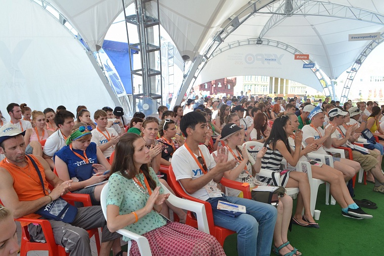 Александр Бугаев: Надо учить пользоваться удочкой, а не давать рыбу