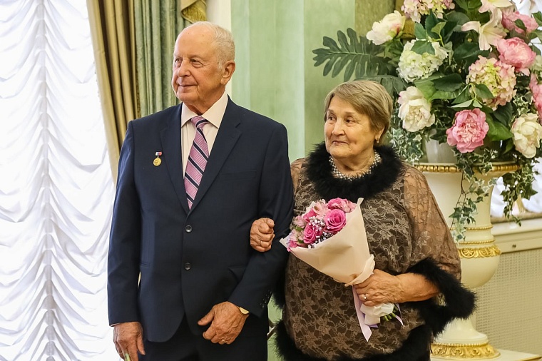 Супруги Чикишевы с 60-летним стажем открыли простой секрет семейного счастья