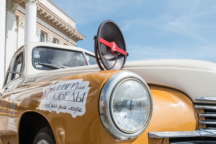 Александр Моор протестировал машины патриотической экспедиции "Победа в наших сердцах"