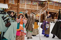 В Ялуторовском остроге для туристов организуют встречу с царем Берендеем и Бабками-ёжками