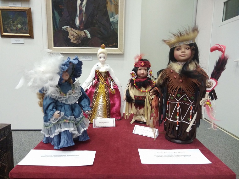 За несколько месяцев тюменскому музею граждане подарили более 2000 экспонатов