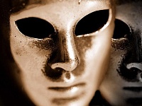 Павел Раков: Помогаю женщинам сбросить маски