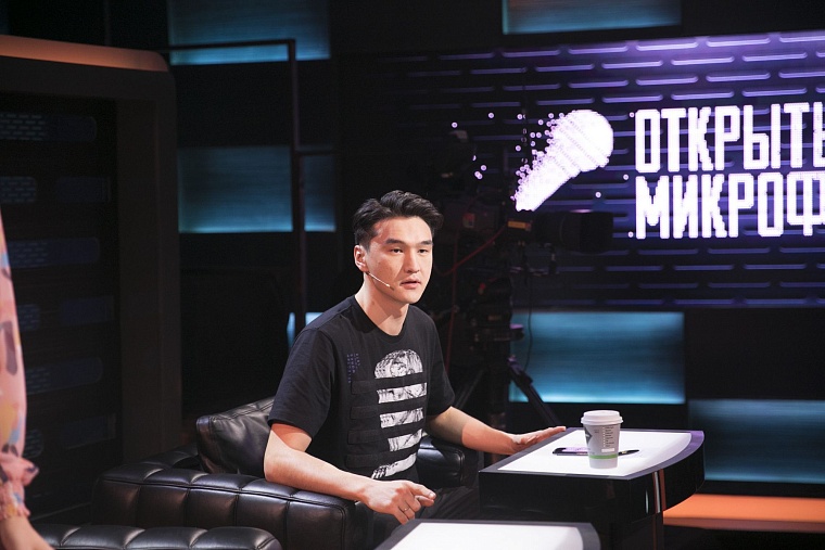 Нурлан Сабуров лично найдет новых комиков для «Открытого микрофона