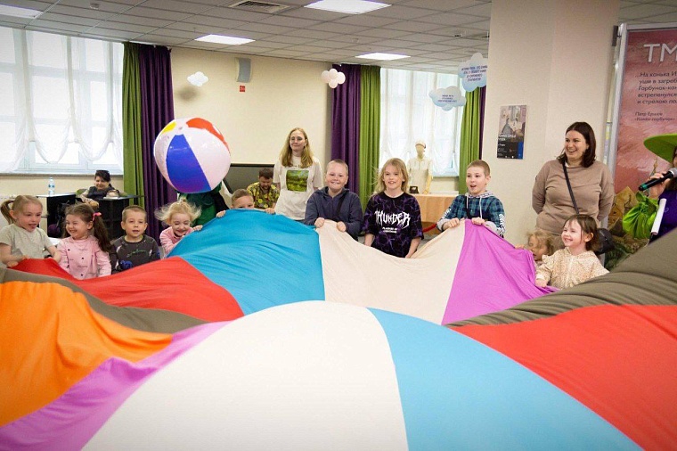 Тысячи тюменских ребят отдохнут этим летом в детских лагерях и досуговых центрах