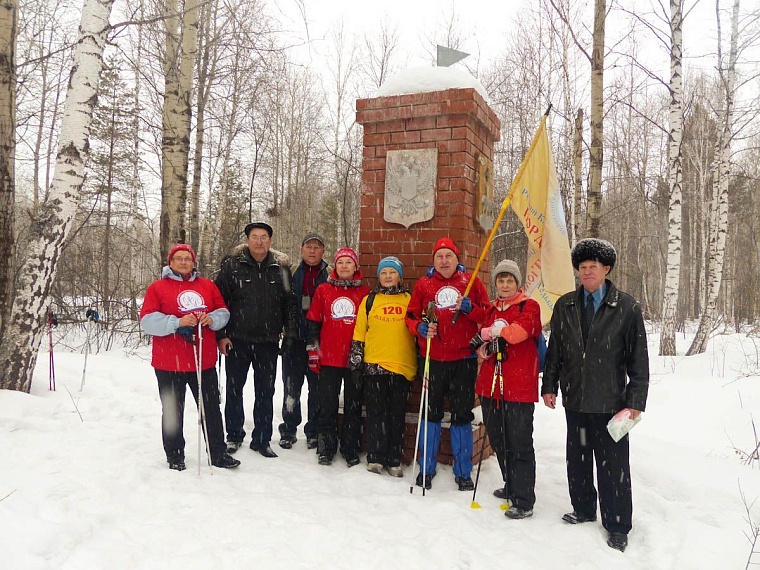 Через 46 км по Сибирскому тракту у корреспондента «Вслух.ру» задымил рюкзак