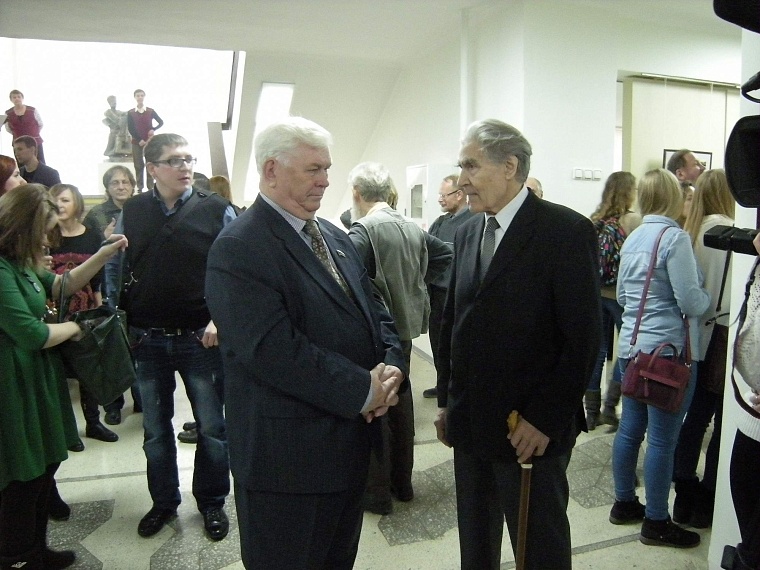 Уватскому художнику пророчат «Белый круг»