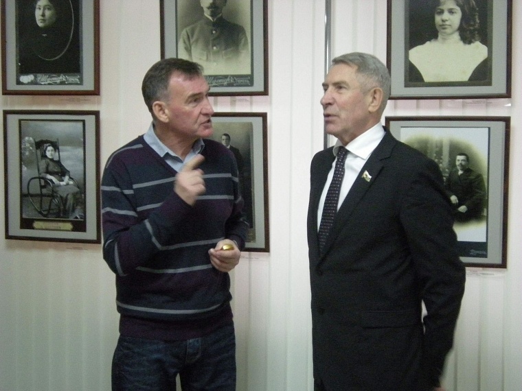 Уватскому художнику пророчат «Белый круг»