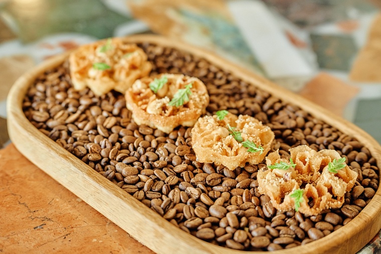 Жители Тюменской области потратили в кафе, барах, ресторанах более 10 млрд рублей