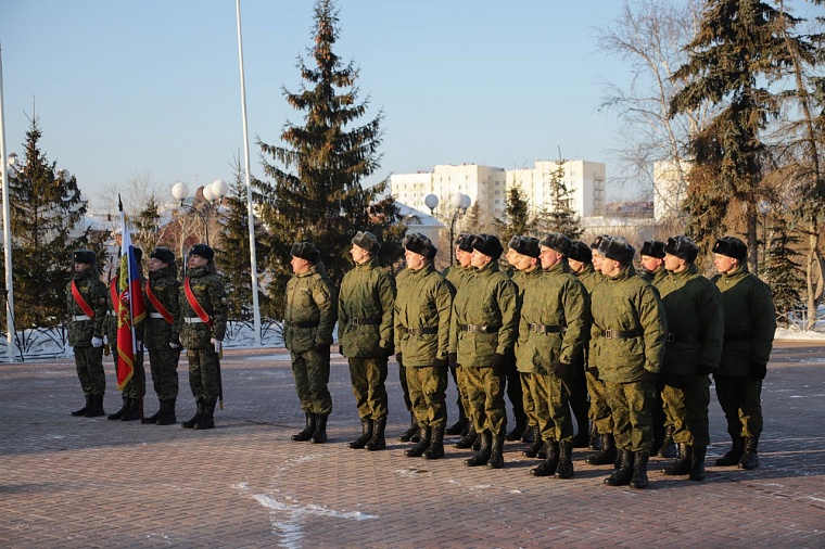 Тюменских призывников обследуют врачи-эксперты