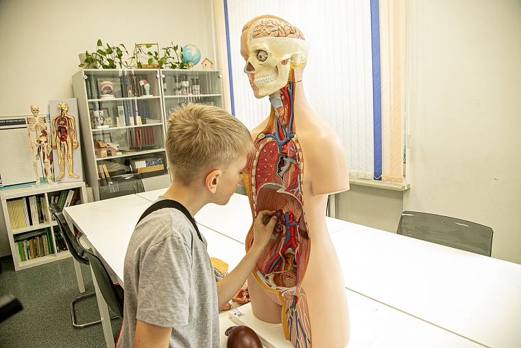 Чудеса науки: в тюменском “Кванториуме” отметили праздник детства