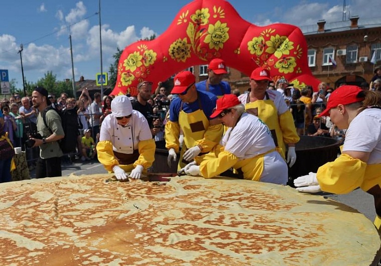 Фестиваль «Тюменская осень» в Ялуторовске: викторина с подарками, мастер-классы, акции, блины