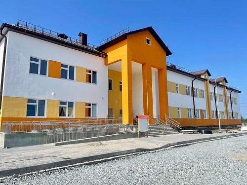 «Единая Россия»: В проекте «Капитальный ремонт школ» будут участвовать дети