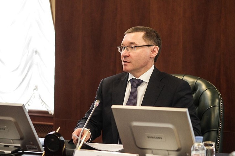 Работа с приставкой: что сделал Александр Моор на посту врио губернатора