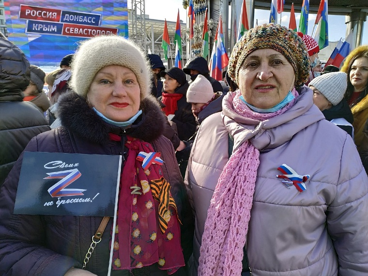 Александр Моор: Нашим военным на Украине нужен крепкий тыл в регионах