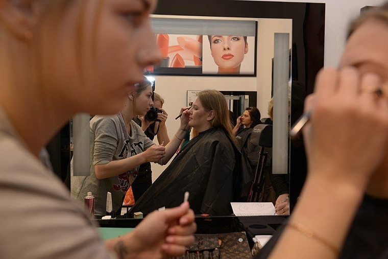 Проверено на себе: бесплатные макияжи в тюменских ТЦ