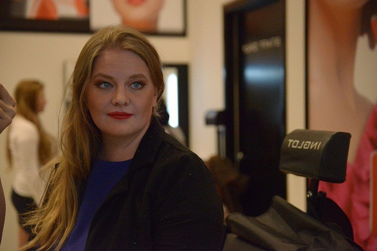 Проверено на себе: бесплатные макияжи в тюменских ТЦ