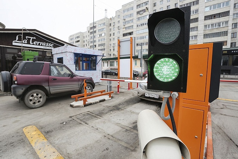 Платные парковки появятся в исторической части Тюмени