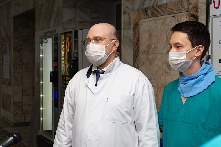 Тюменку после коронавируса поставили на ноги с помощью ЭКМО