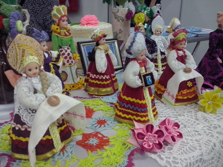 Выставка соцпроектов собрала активных и неуспокоенных