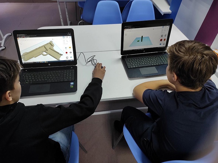 Юные тоболяки распечатали пистолет на 3D-принтере