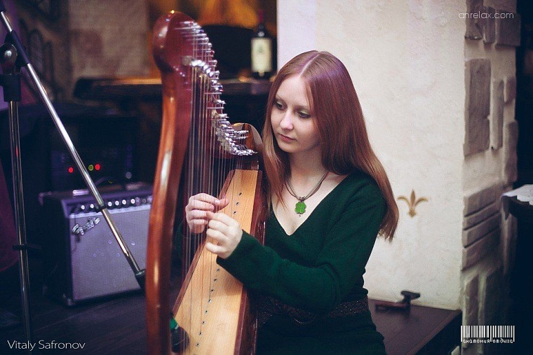 О чем поет Gilead